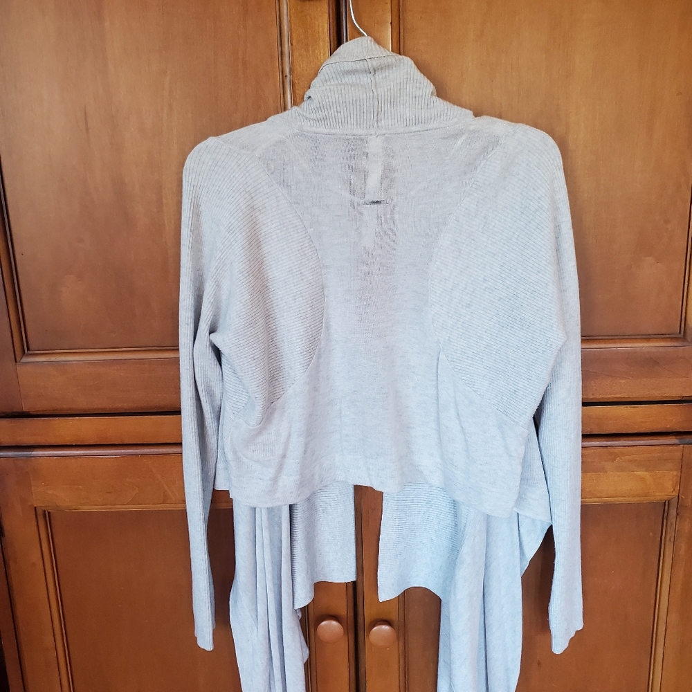 Lululemon Gray Open Sweater Wrap - Picture 4 of 5